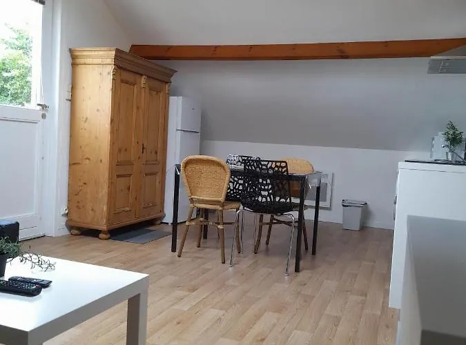 By Angelique 2 Apartman