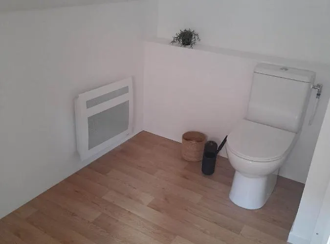 By Angelique 2 Apartman Busnes